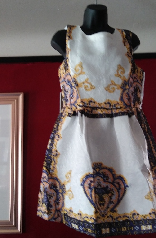 Princess-cut dress